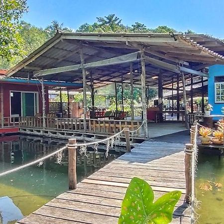 Ta Yai Homestay Ko Kut Bagian luar foto