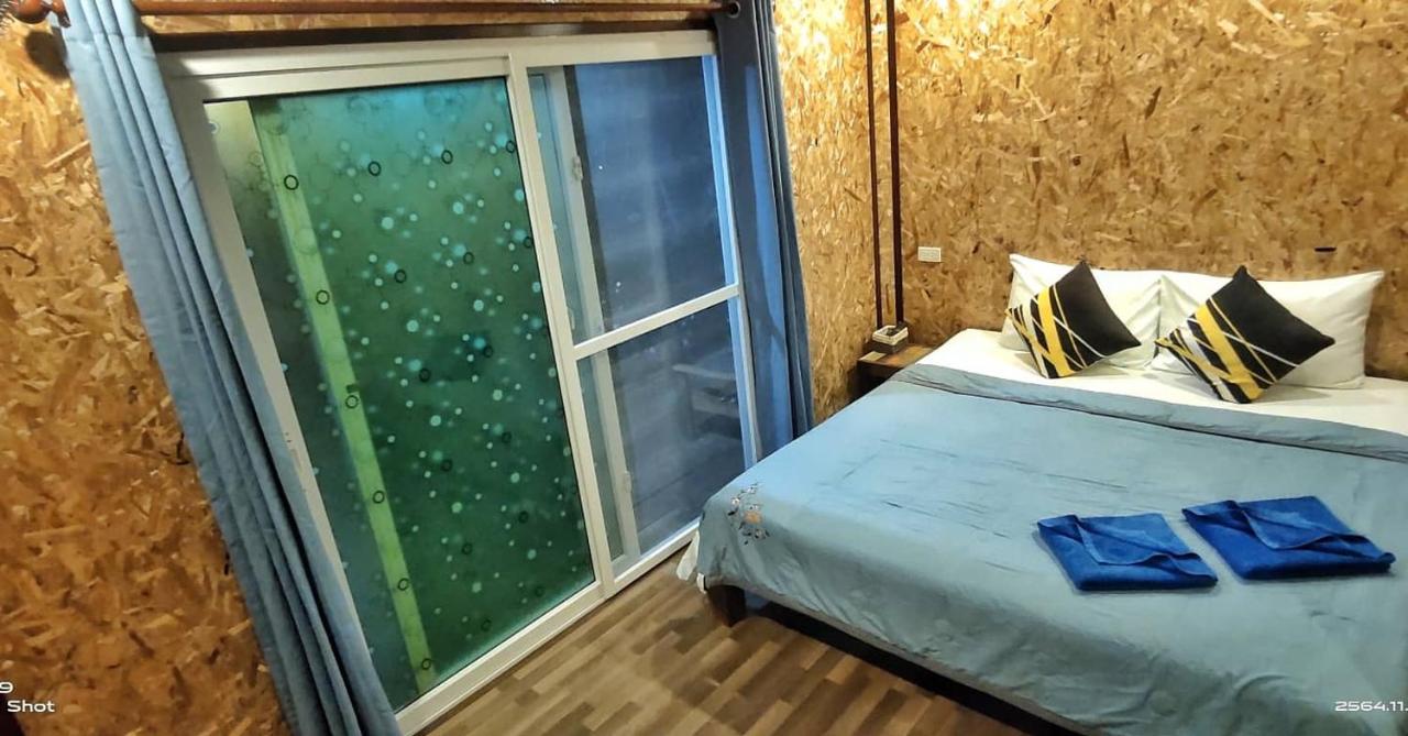 Ta Yai Homestay Ko Kut Bagian luar foto