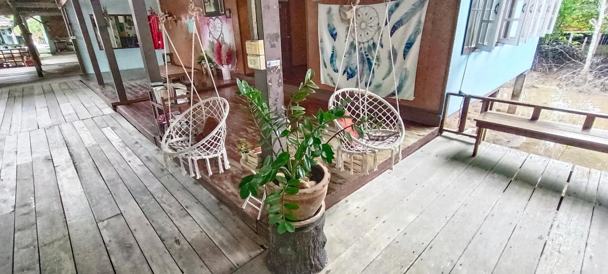 Ta Yai Homestay Ko Kut Bagian luar foto