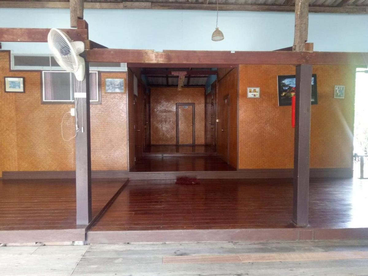 Ta Yai Homestay Ko Kut Bagian luar foto